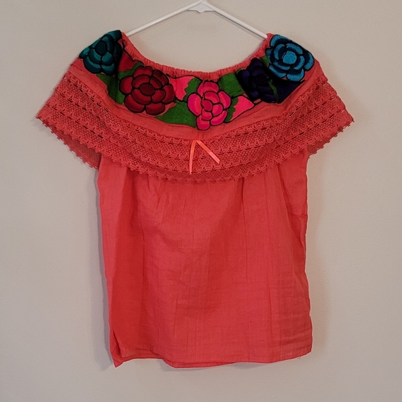 None Tops - Beautiful Boho Guatemalan Style Embroidered Off-Shoulder Top